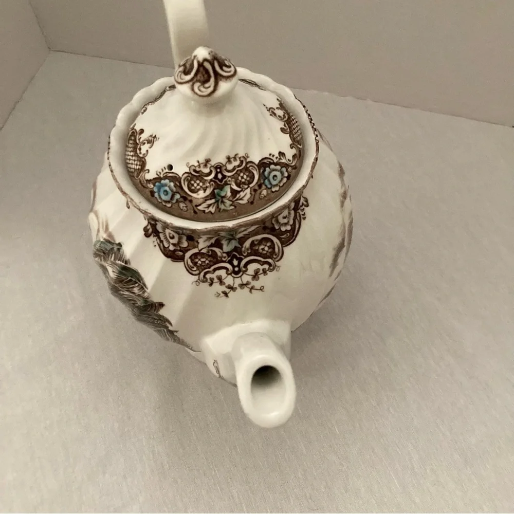 Vintage Heritage Hall 4411 Coffee Pot Staffordshire England French Provincial